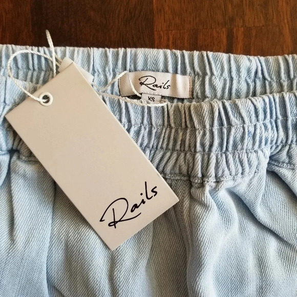NWT Rails Liam Blue Chambray Embroidered Shorts XS - Picture 4 of 4